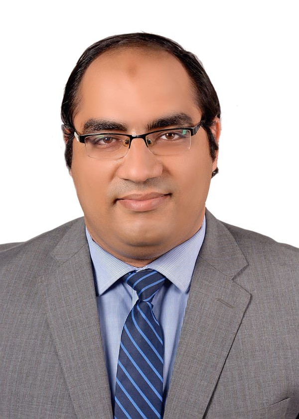 Dr. Mohamed Elsawy | PhD in Neurosurgery and Spine | MEDOC