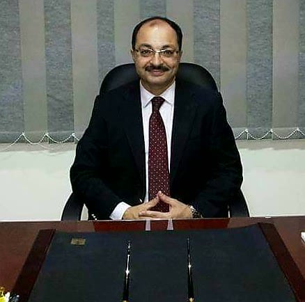 Dr. Hakam Elshahat | Consultant of Pediatrics and Neonatology | MEDOC