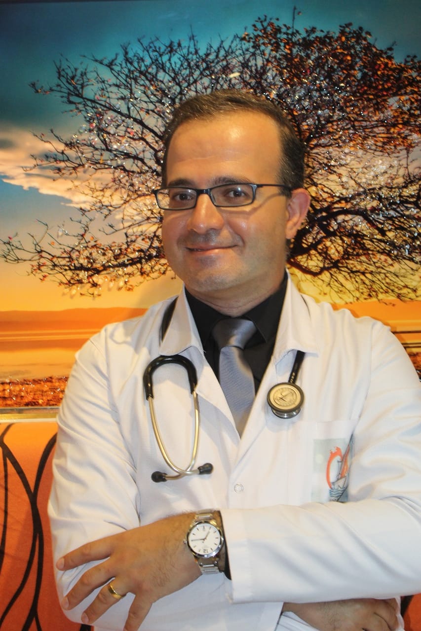 Dr. David Naeem | Consultant of Internal medicine and Nephrology | MEDOC