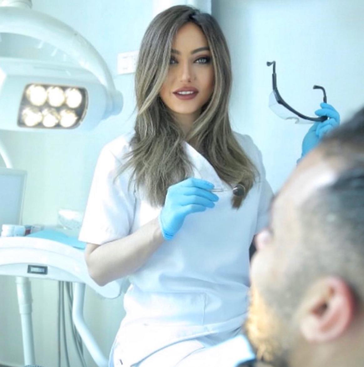 Dr. Dina Barakat | Specialist in Cosmetic Dentistry | MEDOC