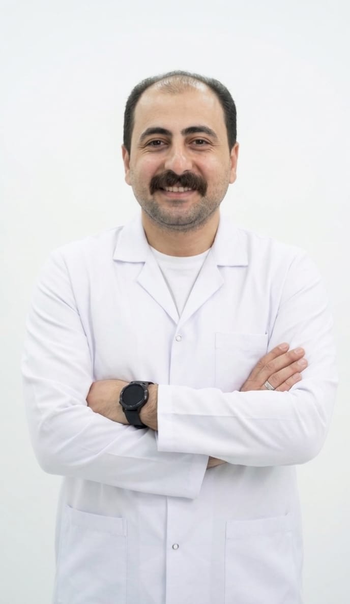 dr . yehia elamory | اخصائى العلاج الطبيعى واصابات الملاعب | MEDOC